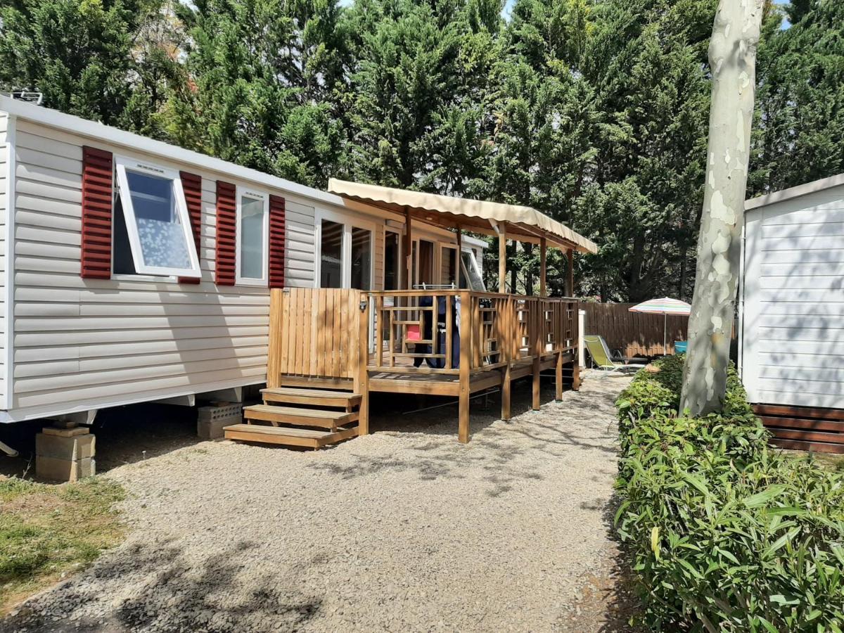La Carabasse Cp90 Hotel Виас Екстериор снимка